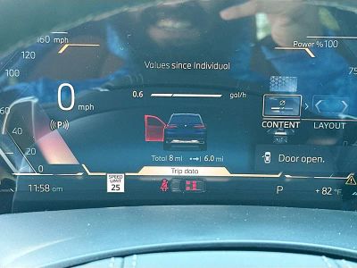 2026 BMW X5 — photo 9 view