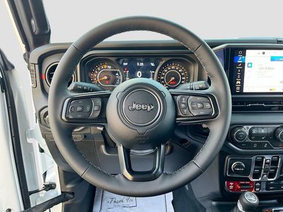 2026 Jeep Gladiator - Photo 11
