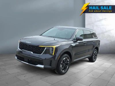 2026 Kia Sorento — front three-quarter view