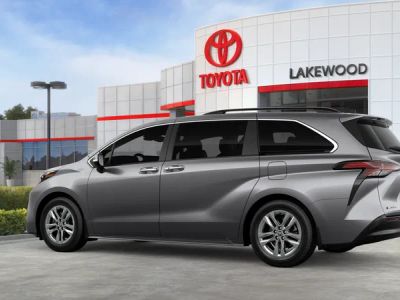 2026 Toyota Sienna — detail view