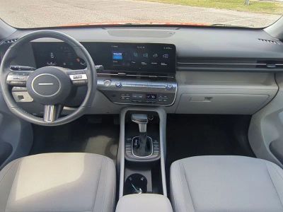 2024 Hyundai Kona — photo 18 view