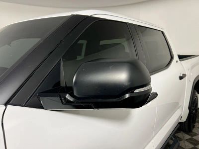 2024 Toyota Tundra — photo 10 view