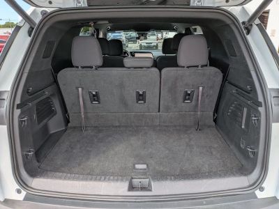 2025 Chevrolet Traverse - Photo 24
