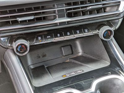 2025 Chevrolet Traverse - Photo 15