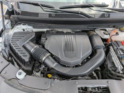 2025 Chevrolet Traverse - Photo 10