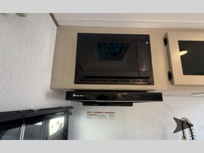 2026 Coachmen RV Apex - Photo 9