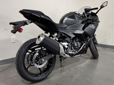 2026 Kawasaki Ninja 500 Metallic Flat Spark Black - Photo 4