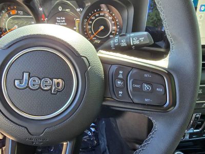 2026 Jeep Wrangler — photo 21 view