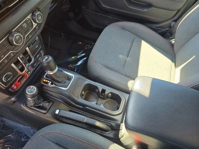 2026 Jeep Wrangler — photo 25 view