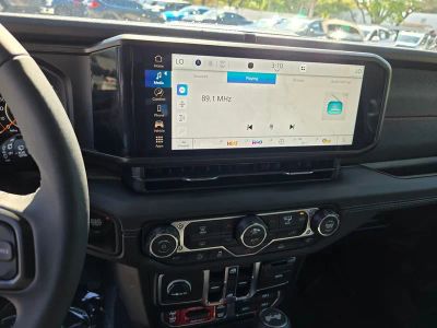 2026 Jeep Wrangler — photo 23 view