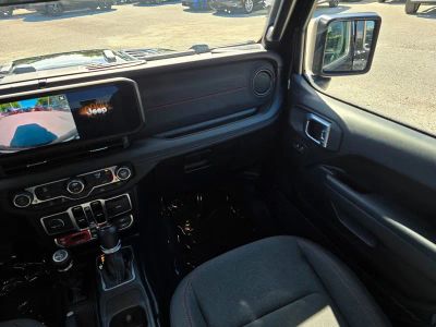 2026 Jeep Wrangler — photo 37 view