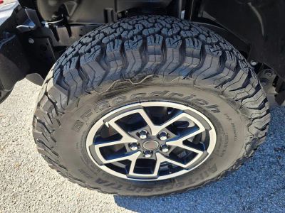 2026 Jeep Wrangler — photo 11 view