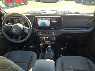 2026 Jeep Wrangler — photo 35 view