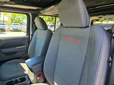 2026 Jeep Wrangler — photo 18 view