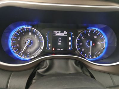 2023 Chrysler Voyager - Photo 14