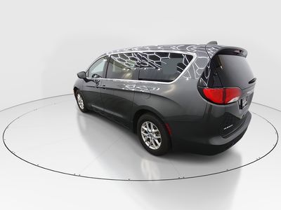 2023 Chrysler Voyager - Photo 5