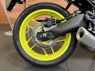 2026 Yamaha YZF-R7 - Photo 12