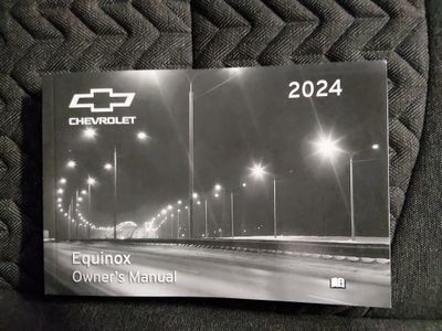 2024 Chevrolet Equinox — photo 12 view