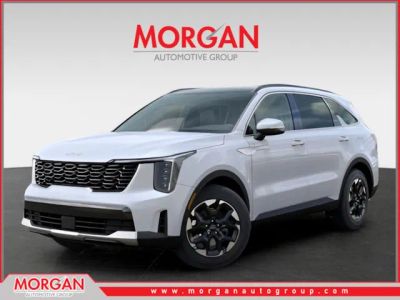 2026 Kia Sorento S in White — front three-quarter view