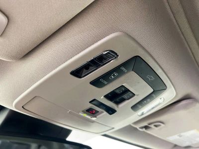 2024 Toyota Sienna — photo 18 view