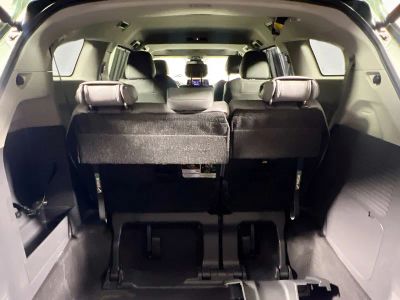 2024 Toyota Sienna — photo 30 view