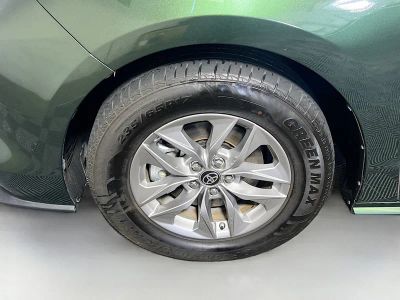 2024 Toyota Sienna — photo 11 view