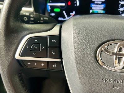2024 Toyota Sienna — photo 16 view