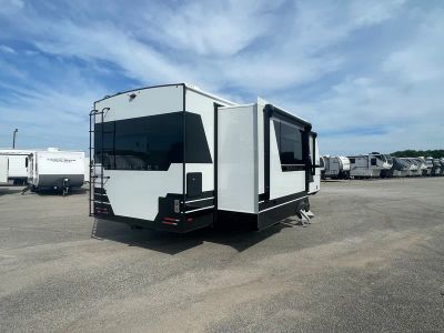 2026 Brinkley RV Model I - Photo 2