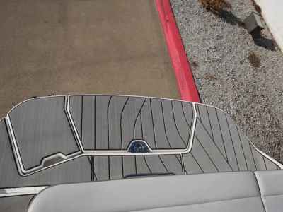 2025 Sea Ray ECT 6.2L MPI DTS BR4 - Photo 8
