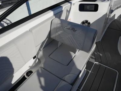 2025 Sea Ray ECT 6.2L MPI DTS BR4 - Photo 22