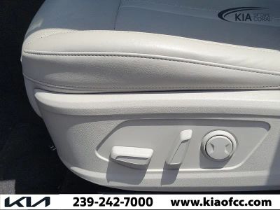 2023 Kia Sorento — photo 25 view