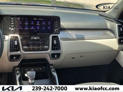2023 Kia Sorento — photo 21 view