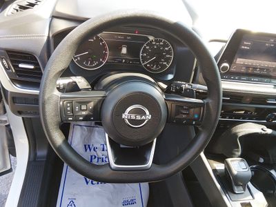 2024 Nissan Rogue — photo 12 view