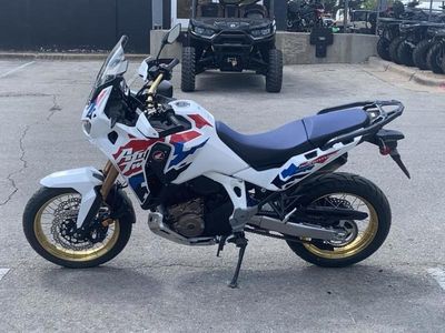 2025 Honda Africa Twin Adventure Sports ES — photo 7 view
