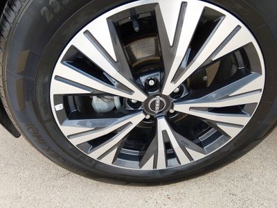 2023 Nissan Rogue - Photo 10