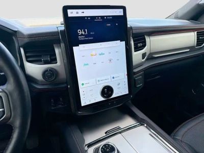 2023 Ford Expedition — photo 30 view