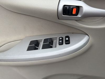 2010 Toyota Corolla - Photo 12
