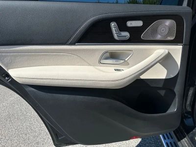 2023 Mercedes-Benz GLS - Photo 31