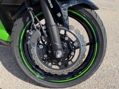 2020 Kawasaki Ninja 400 ABS KRT Edition - Photo 10