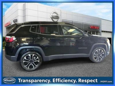 2023 Jeep Compass — detail view