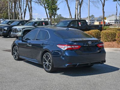 2020 Toyota Camry - Photo 3