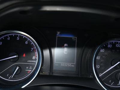 2020 Toyota Camry - Photo 13