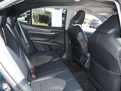 2020 Toyota Camry - Photo 17