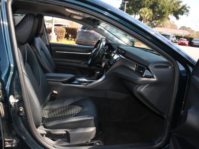 2020 Toyota Camry - Photo 19