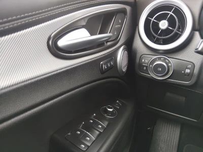 2024 Alfa Romeo Stelvio - Photo 13