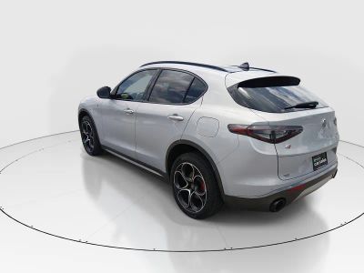 2024 Alfa Romeo Stelvio - Photo 5