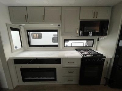 2026 Brinkley Model G - Photo 22
