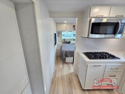 2026 Model I 265 - Photo 23