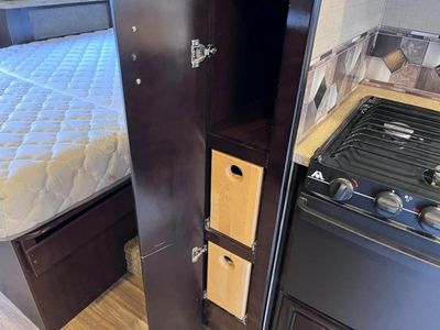 2017 Thor Motor Coach Quantum - Photo 30