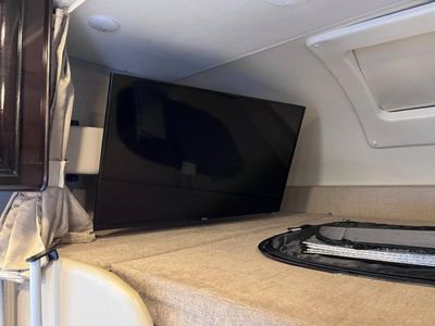 2017 Thor Motor Coach Quantum - Photo 13